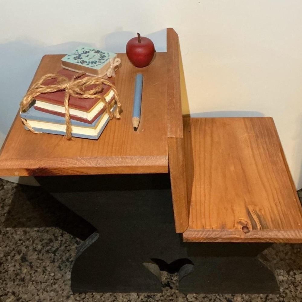 Miniature School Desk Decor /Shelf Unisex OS Brown Excellent Heart Wood